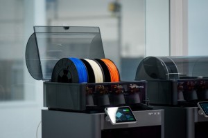 BMW перетворює відходи 3D-друку на циклічне виробництво