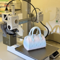 Китайское поколение Z 3D-печатает роскошные подделки