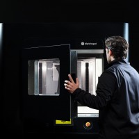 Новаторский 3D-принтер Markforged уже в Австралии